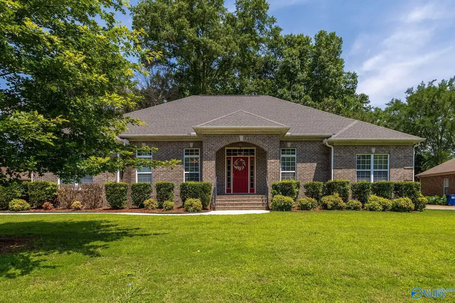 238 Riverwalk Trail, New Market, AL 35761
