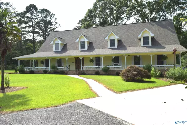 Gadsden, AL 35903,104 Carriage Hill