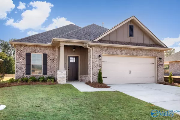 17648 Cabernet Street, Athens, AL 35613