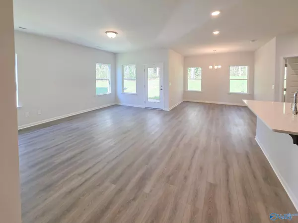 Owens Cross Roads, AL 35763,7320 Pine Run Lane