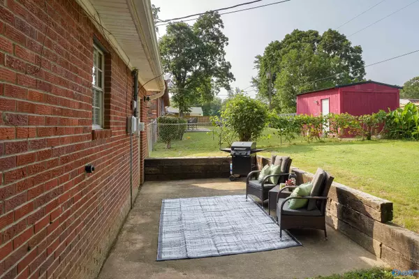 Florence, AL 35630,1808 Nassau Boulevard