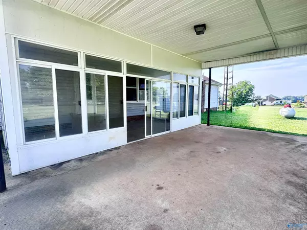 Ardmore, AL 35739,29419 Old School House Road