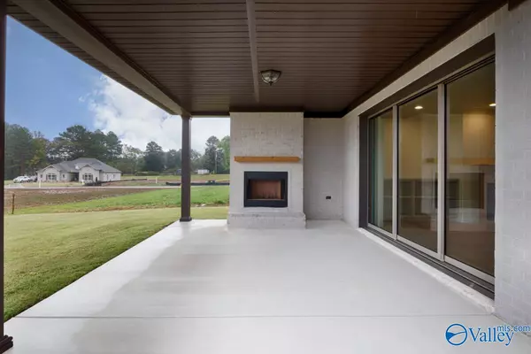 Athens, AL 35611,13808 Goff Drive