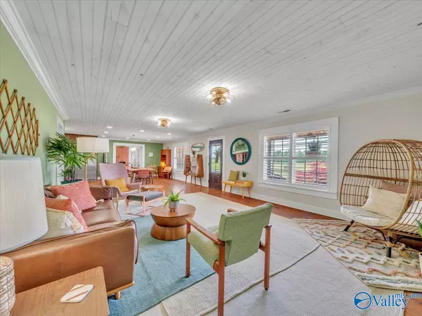 Crossville, AL 35962,263 County Road 384