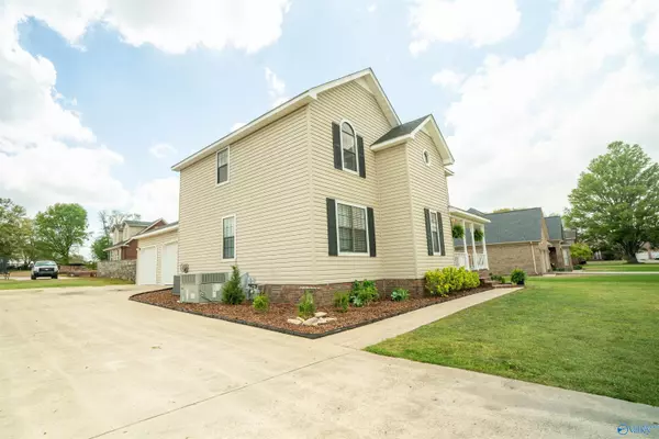 Moulton, AL 35650,333 Highland Drive