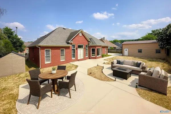 Decatur, AL 35603,2909 Carrington Drive SW