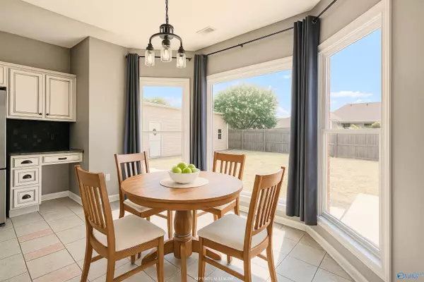 Decatur, AL 35603,2909 Carrington Drive SW