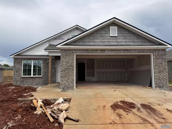 223 Faded Rose Lane, Toney, AL 35773