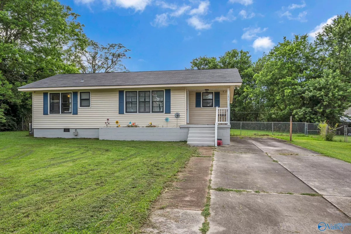 Decatur, AL 35601,1607 10th Avenue Court SE