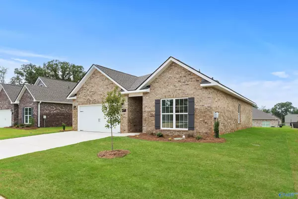 150 Rose Valley Drive, New Market, AL 35761