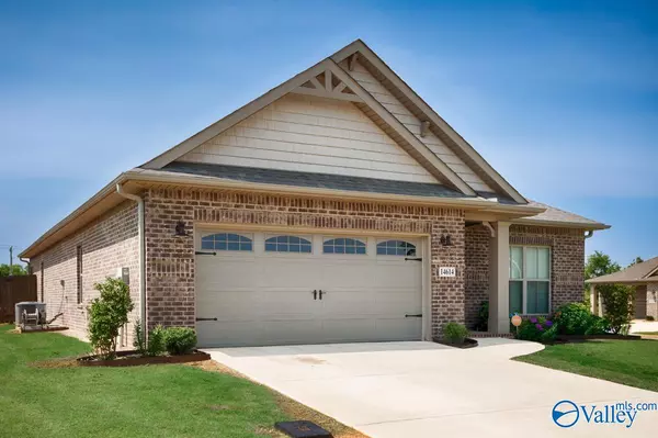 14614 Demarie Lane,  Athens,  AL 35613