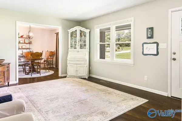 Hokes Bluff, AL 35903,3392 Williams Street