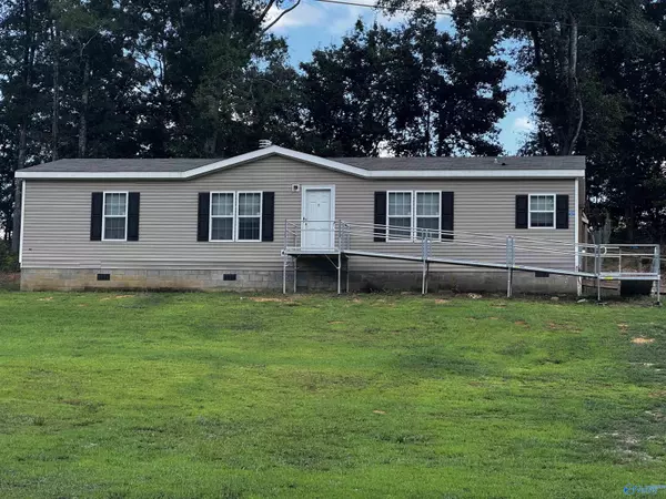 2405 County Road 118, Centre, AL 35960