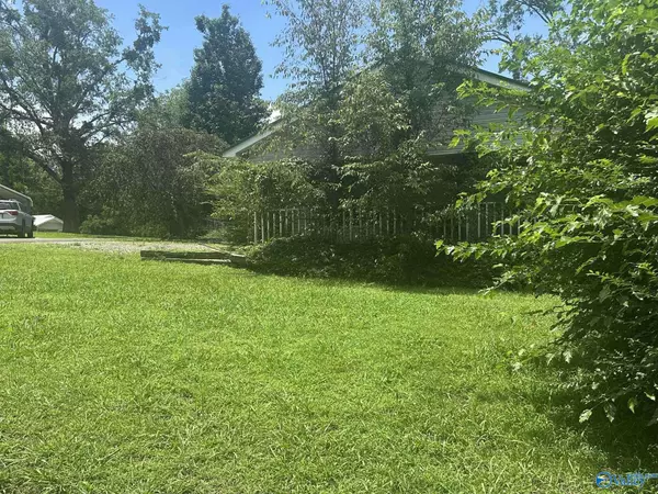 113 Maitre Street, Gadsden, AL 35904