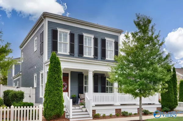 74 Hillcrest Avenue NW, Huntsville, AL 35806