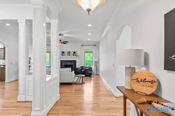 Grant, AL 35747,495 5th Street E