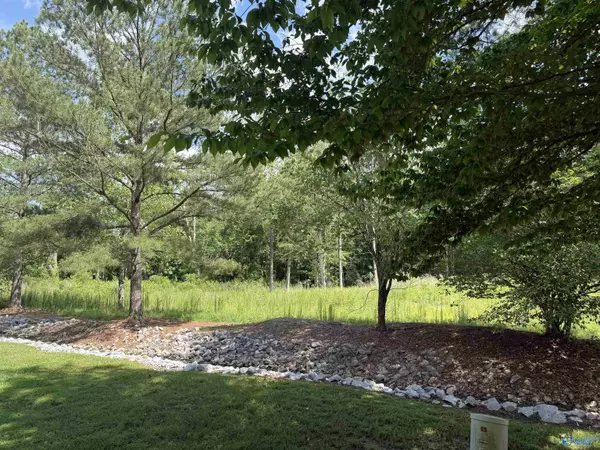 Gadsden, AL 35901,1 Clairvaux Drive