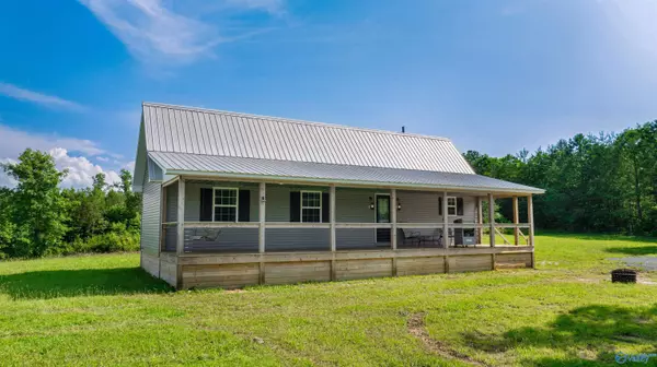 174 County Road 654, Mentone, AL 35984