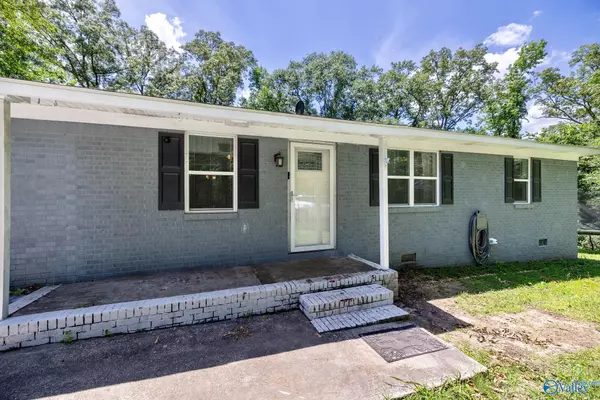 Detroit, AL 35552,172 Bluff Circle