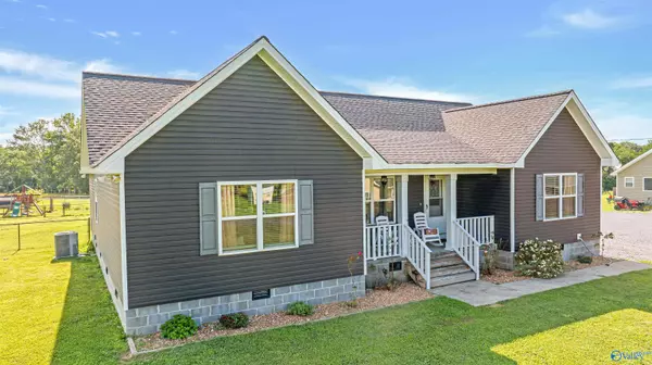 Fort Payne, AL 35968,113 County Road 1033