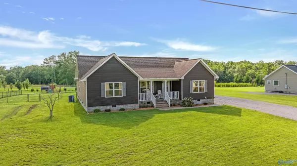 Fort Payne, AL 35968,113 County Road 1033