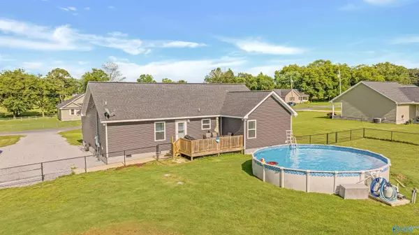 Fort Payne, AL 35968,113 County Road 1033