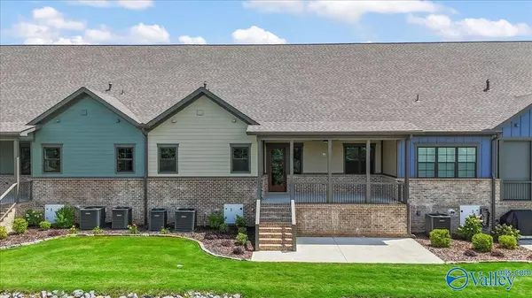 Guntersville, AL 35976,178 Whistling Straits Way