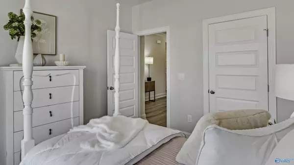 Huntsville, AL 35810,307 Wraywood Road