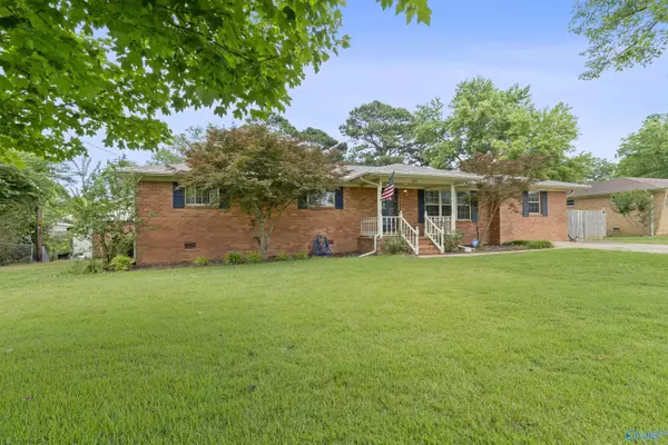 Hartselle, AL 35640,302 Cherry Street NW