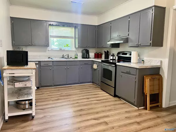 Hillsboro, AL 35643,205 Kirby Road