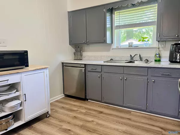 Hillsboro, AL 35643,205 Kirby Road