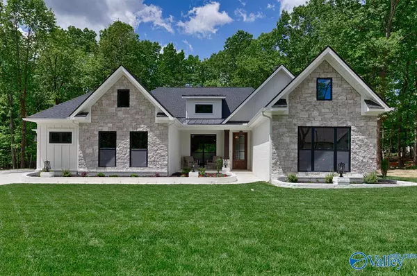 Huntsville, AL 35803,60 Trail Loop Road