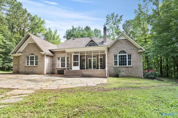 Athens, AL 35613,17361 Meadows Road