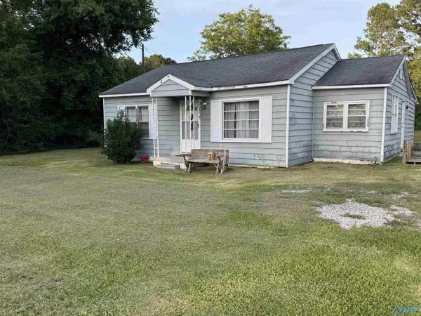 5509 Glade Road, Anniston, AL 36206