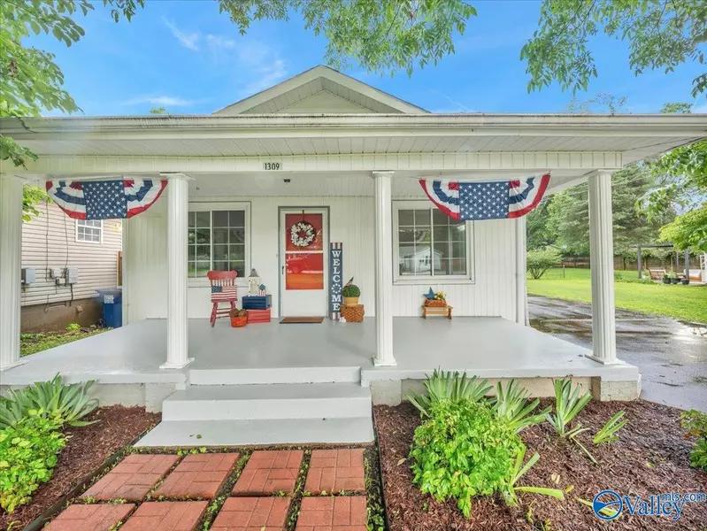 1309 Mccullough Avenue, Huntsville, AL 35801