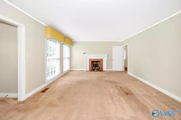 Athens, AL 35611,801 E Forrest Street