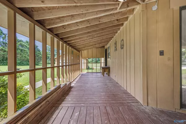 Town Creek, AL 35672,1844 County Road 265