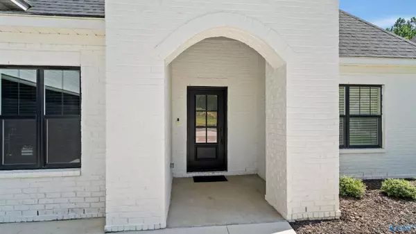 Union Grove, AL 35175,3056 Cherokee Ridge Drive