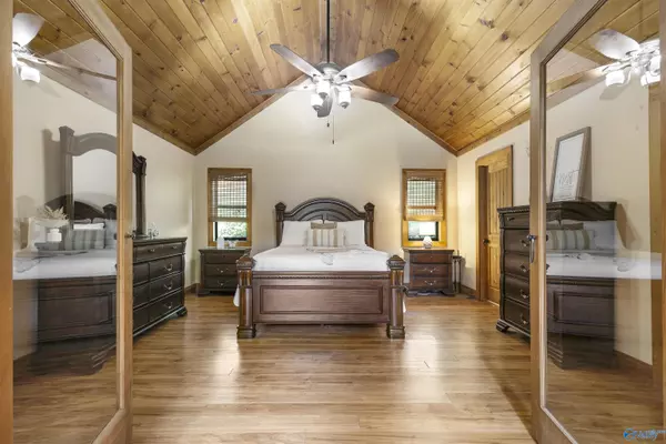 Cullman, AL 35057,224 County Road 225