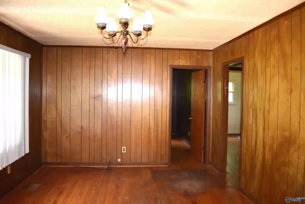 Southside, AL 35907,870 E Lakeshore Avenue