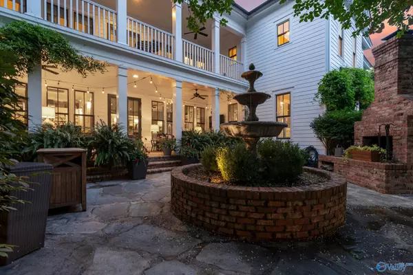 Huntsville, AL 35806,21 Braxton Street NW