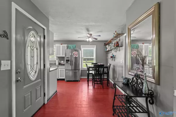 Section, AL 35771,114 Birdsong Way