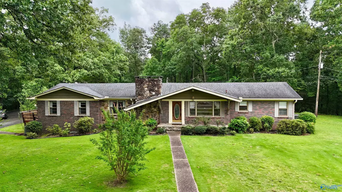 Hamilton, AL 35570,1555 Bexar Avenue W