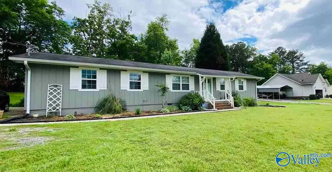 300 Embos Island Street, Leesburg, AL 35983