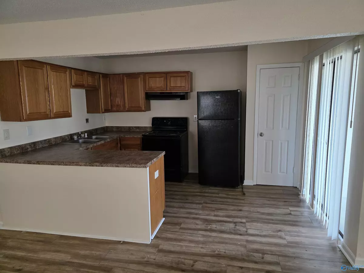 Huntsville, AL 35802,3927 Highridge Drive #A