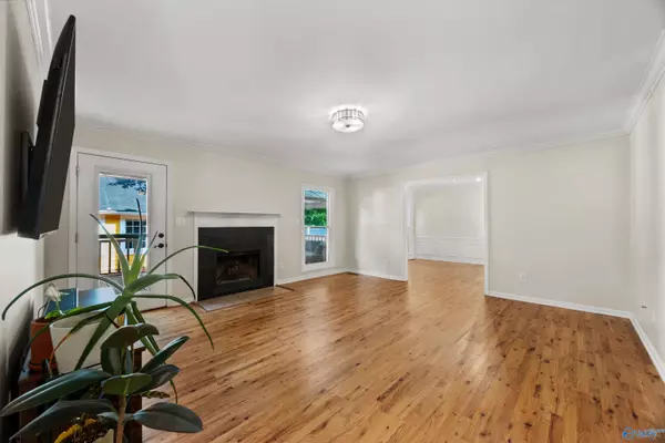 Huntsville, AL 35803,12012 Huntcliff Road