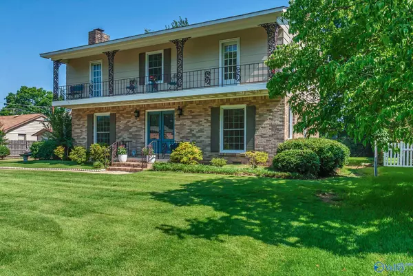 1003 San Ramon Avenue SE,  Huntsville,  AL 35802