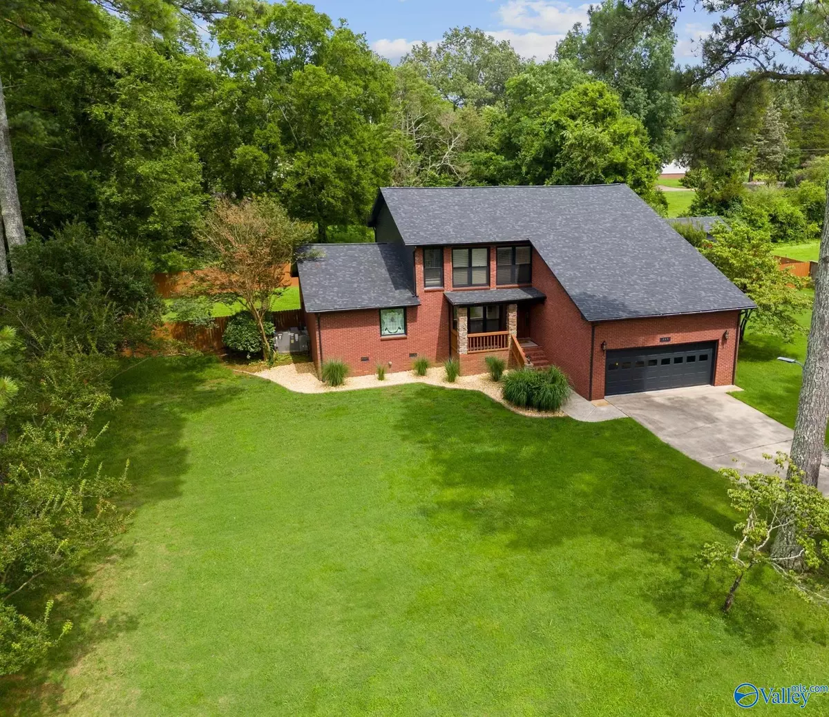 Huntsville, AL 35810,129 Jacque Jim Drive NE