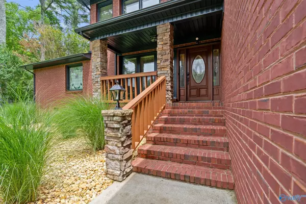 Huntsville, AL 35810,129 Jacque Jim Drive NE