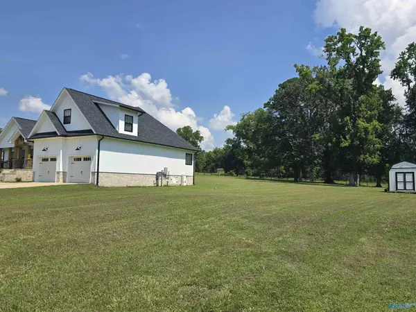 Ashville, AL 35953,113 Harbor Drive